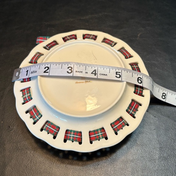 Lenox Cream and Gold Candle Holder with Plaid Accent - Picture 7 of 9